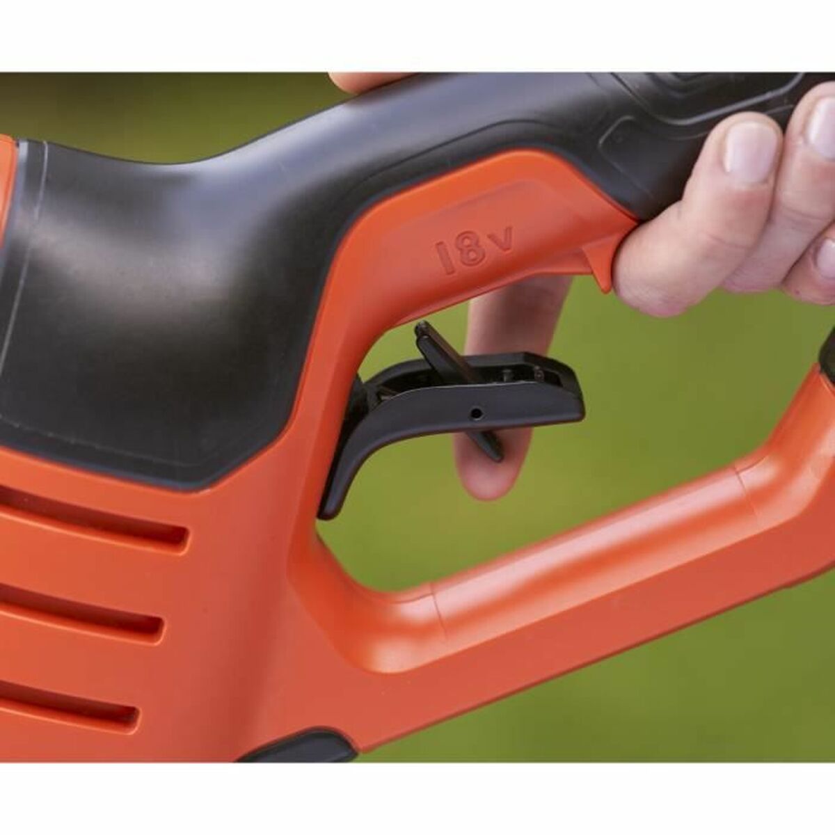Strūklas mazgāšana Black & Decker BCPC18B-XJ